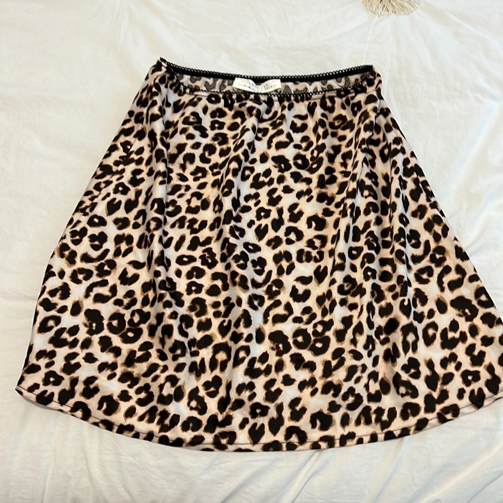 AMERICAN THREAD CHEETAH PRINT SILK SATIN SKIRT